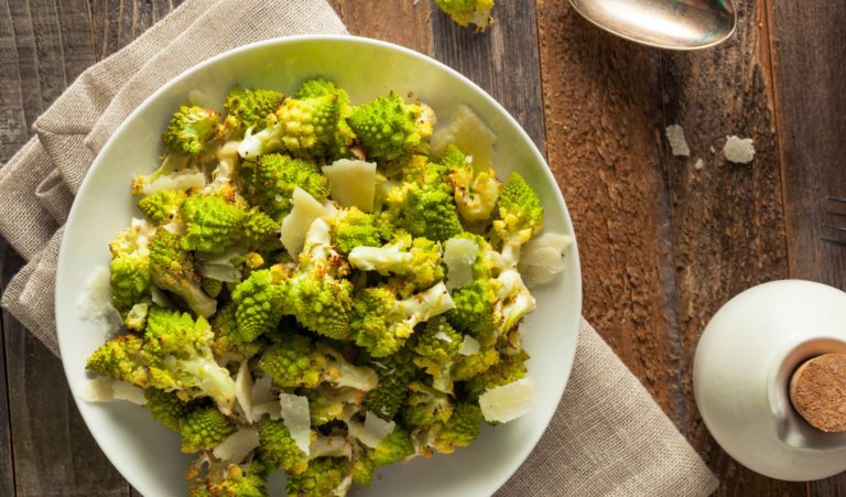 organic-green-baked-romanesco-PDGURJF-min